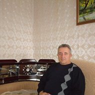 Олег Кутузов