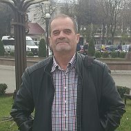 Олег Нестерович