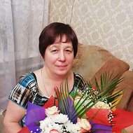 Галина Молева