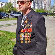 Михаил Васютик