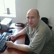 Алексей Молочников