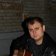 Дмитрий Шерстнев