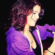 Selena ทŏωḷяӵķǿ