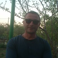 Олег Худов