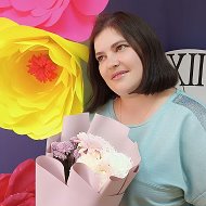 Юлия Шишлонова