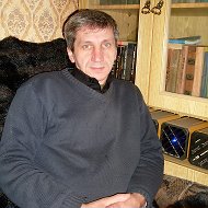 Андрей Коротаев