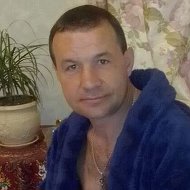 Denis Dzibura