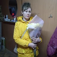 Саша Иванова