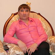 Ильфир Шарипов
