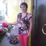 Лидия Елизарова