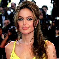 Anjelina Jolie