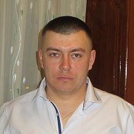 Юрий Сафонов