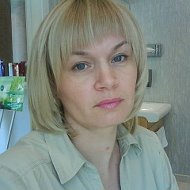 Виктория Захарова