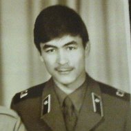 Алишер Умаров