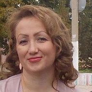 Елена Долгополова