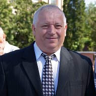 Александр Лесных