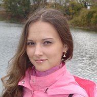 Аня Логвинова