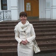 Лариса Грушковская