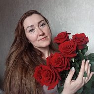 Женя Михайлова