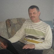 Владимир Гнитиев