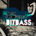 Twin Frequency - Groove Max Original Mix