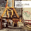 Trio Abozekrys - Am I Alone