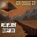 Rafael Macias - Story Knapp