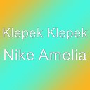 Klepek Klepek - Nike Amelia