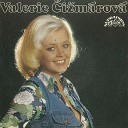 Valerie i m rov - okej