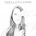 Tanya Gallagher - Dolphin in the Snow