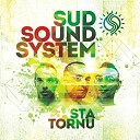 Sud Sound Sytem feat Fabrizio Saccomanno - Mito da sfatare Intro