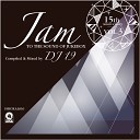DJ 19 - Breakin Of The Dawn 2009 4Mal Remix