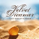 Velvet Dreamer - Afternoon Tea