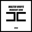 Walter Vooys - Midnight Junk Radio Edit