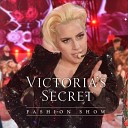 Lady GaGa - A YO Live on Victoria s Secret Fashion Show…