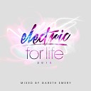 Trivecta Ft Charlotte Haining - Drift Away Radio Edit