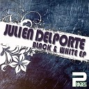 Julien Delporte - White
