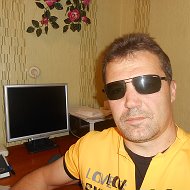 Юрий Новиков