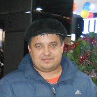 Виталий Семиренко
