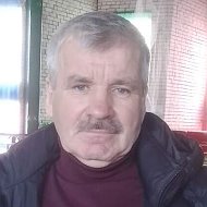 Виктор Столбов
