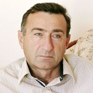Азарий Леонов