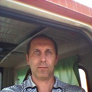 Сергей Лыфарь