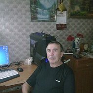 Руслан Хасянов