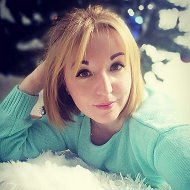 Елена Хилова