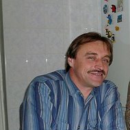 Валерий Крохмальный