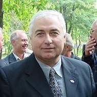 Владимир Щавинский