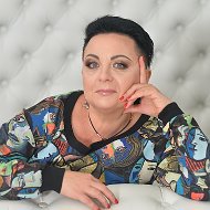 Лора Захарова