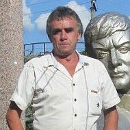Анатолий Астровик