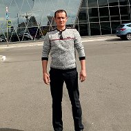 Равшан Отабеков