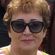 Надюша Насонова